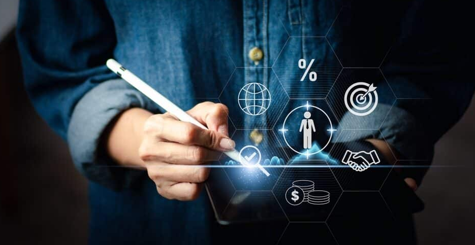 From Fans to VIPs: Online Tools Brand Ambassadors Rely On